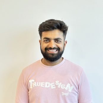 This is the photo of Vikas P. He is the relationship Manager of Rookmskart.(Property management of Kochi, Property Management of Bangalore). He is handling the rental area.